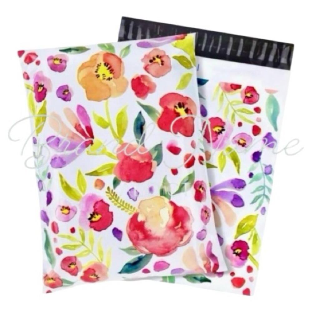 PRICE IS FIRM - Set of 10 Floral Print 10 x 13 Self Adhesive Poly Mailers